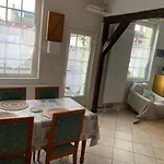 Agreable Maison De Ville, Pres Jardin Des Plantes * Le Petit-Quevilly