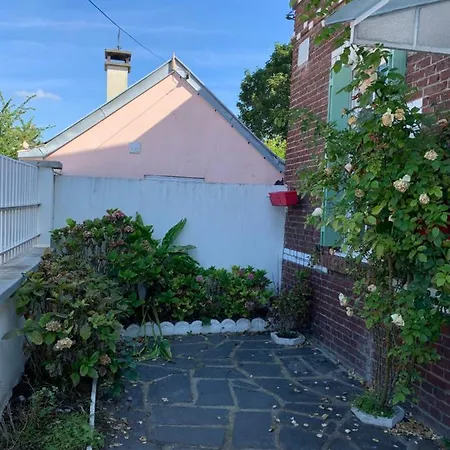 Holiday home Agreable Maison De Ville, Pres Jardin Des Plantes *